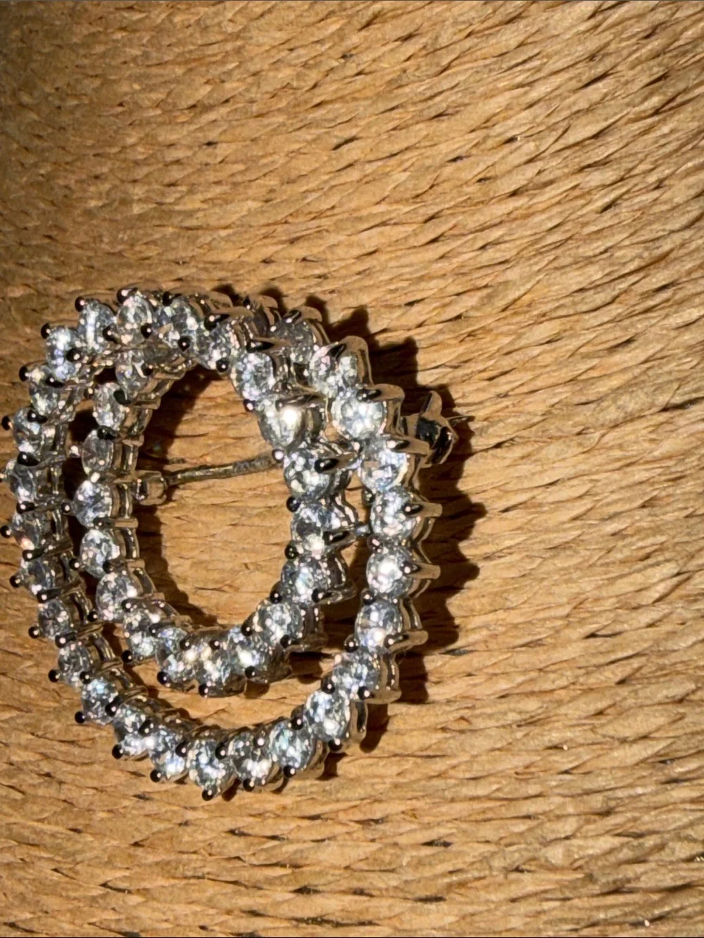 Crystal brooch double circle silver frame